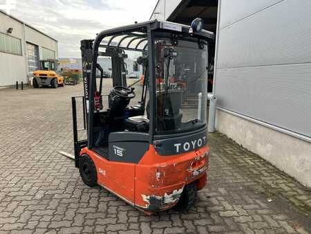 3-wiel elektrische heftrucks 2014  Toyota 7 FBEST 15 (2)
