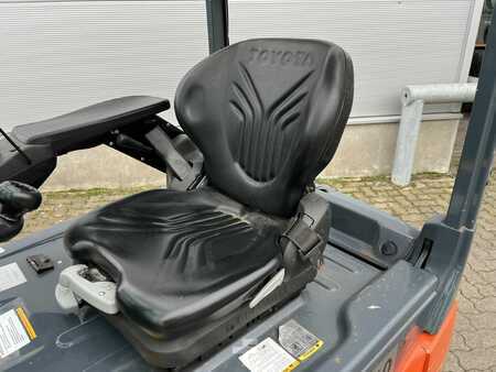 Elektromos 3 kerekű 2019  Toyota 8 FBE 18 T (4)