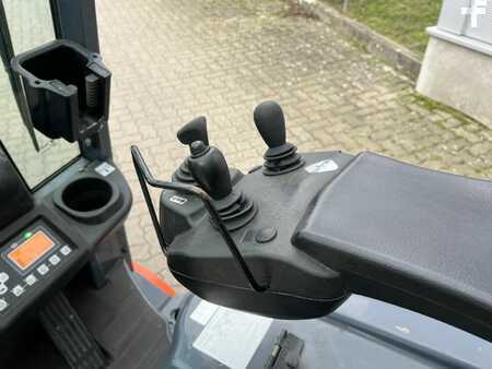 Elektromos 3 kerekű 2019  Toyota 8 FBE 18 T (5)