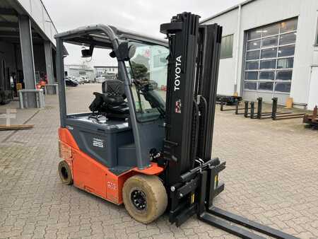 Elektro 4 Rad 2014  Toyota 8 FBMKT 25 (3)