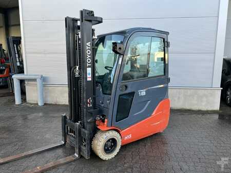 Elektrisk- 3 hjul 2015  Toyota 8 FBET 18 / Akku 71% (1)