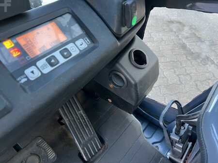 Elektrisk- 3 hjul 2015  Toyota 8 FBET 18 / Akku 71% (7)