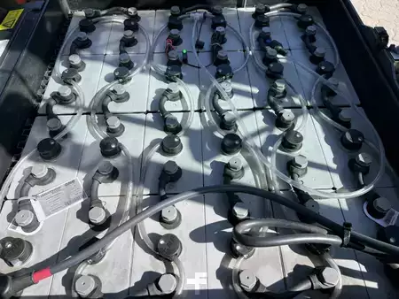 Chariots électriques à 3 roues 2020  Toyota 8 FBE 16 T / 410 Std.! (9)