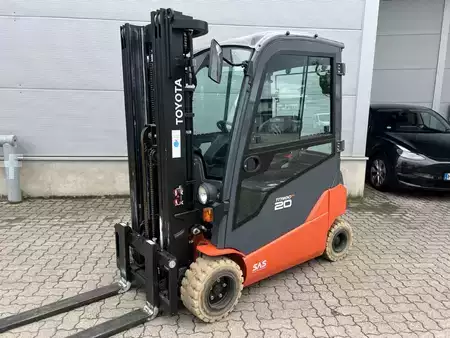 Eléctrico - 4 rodas 2020  Toyota 8 FBM 20 T / nur 180 h! (1)