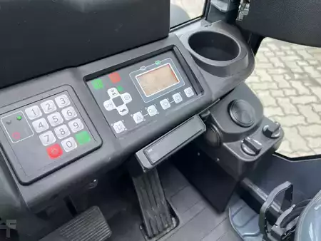 Eléctrico - 4 rodas 2020  Toyota 8 FBM 20 T / nur 180 h! (7)