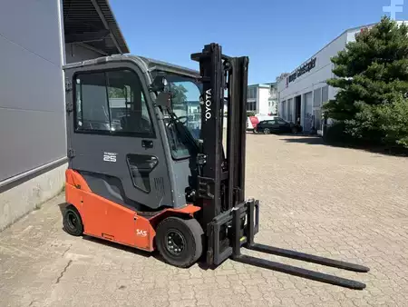 Elektro 4 Rad 2019  Toyota 8 FBMT 25 (3)