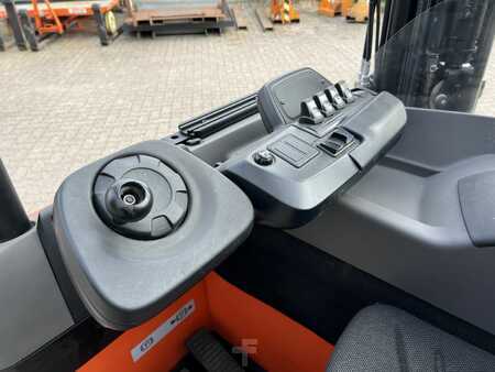 Työntömastotrukki 2020  Toyota RRE 140 M (4)