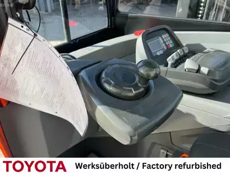 Rækketruck 2017  Toyota RRE 160 HR / Akku überh.! (4)
