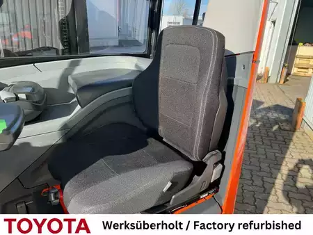 Rækketruck 2017  Toyota RRE 160 HR / Akku überh.! (6)