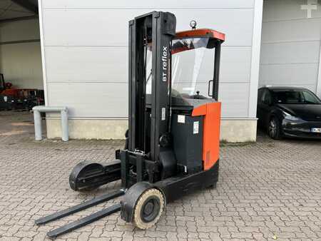 Chariots à mât rétractable 2014  Toyota RRE 160 HR / Akku 2021! (1)