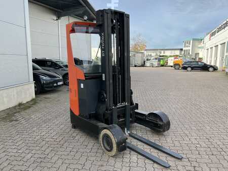 Chariots à mât rétractable 2014  Toyota RRE 160 HR / Akku 2021! (3)