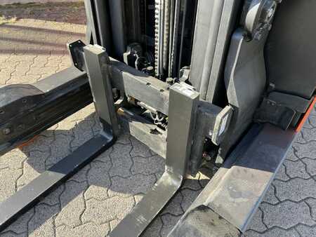 Työntömastotrukki 2018  Toyota RRE 160 H (10)