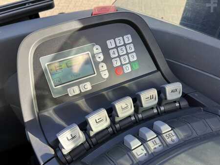 Työntömastotrukki 2018  Toyota RRE 160 H (6)