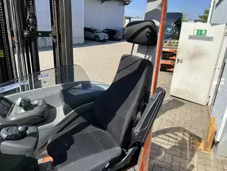 Schubmaststapler 2020  Toyota RRE 160 HE (5)