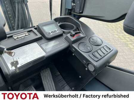 Diesel gaffeltruck 2017  Toyota 02-8 FDF 30 (7)