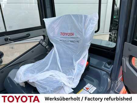 Carretilla elevadora diésel 2018  Toyota 02-8 FDF 30, 1.080 Std.! (3)