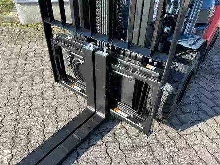 Dízel targoncák 2026  Toyota 52-8 FDF 30 (7)