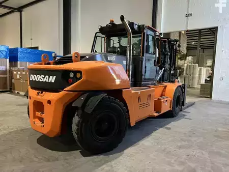 Dízel targoncák 2022  Doosan DV 160 S-9 (3)