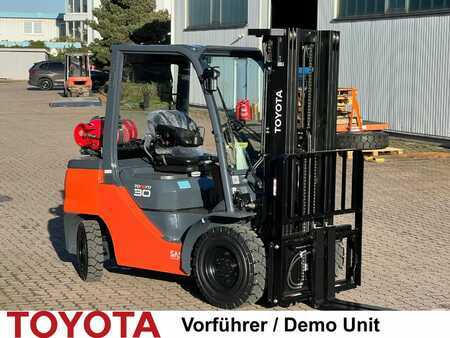 Carrelli elevatori GPL 2024  Toyota 02-8 FGF 30 / Demo (3)