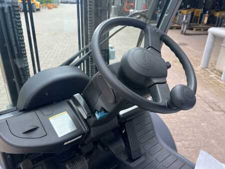 LPG Forklifts 2022  Toyota 02-8 FGF 25 / Demo (6)