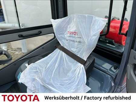 LPG VZV 2017  Toyota 02-8 FGF 30 (4)