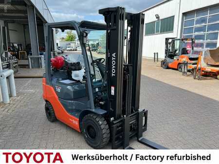 Wózki gazowe 2022  Toyota 02-8 FGF 18 / 810 Std.! (3)