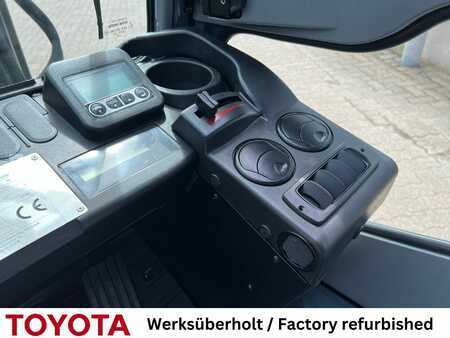 Treibgasstapler 2017  Toyota 02-8 FGF 30 (5)
