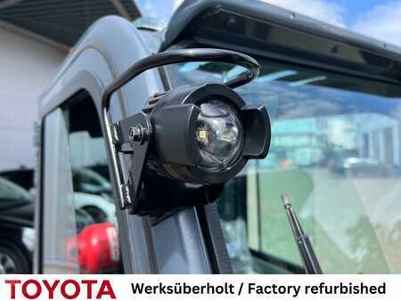 Treibgasstapler 2017  Toyota 02-8 FGF 30 (7)