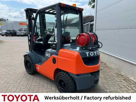 LPG VZV 2018  Toyota 02-8 FGF 30 (2)
