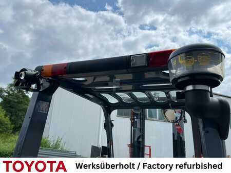 Chariots élévateurs GPL 2017  Toyota 02-8 FGF 25, Waage (8)