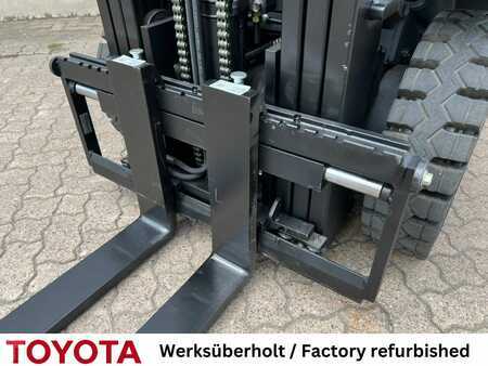 Chariots élévateurs GPL 2017  Toyota 02-8 FGF 25, Waage (9)