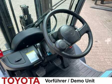 Treibgasstapler 2020  Toyota 02-8 FGF 25 / 80 Std.! (6)