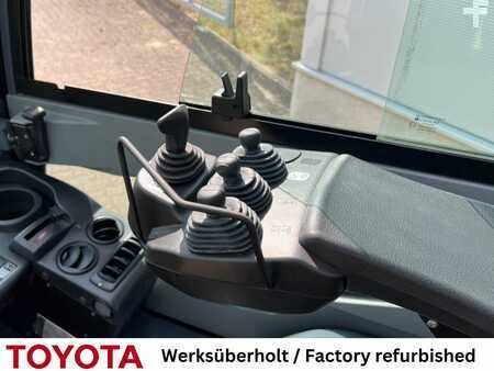 Carretilla elevadora GLP 2021  Toyota 02-8 FGF 18 (5)