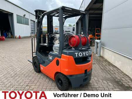 Chariots élévateurs GPL 2023  Toyota 02-8 FGF 18, Demo (2)