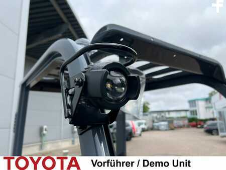 Chariots élévateurs GPL 2023  Toyota 02-8 FGF 18, Demo (7)