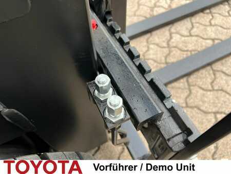 Chariots élévateurs GPL 2023  Toyota 02-8 FGF 18, Demo (9)