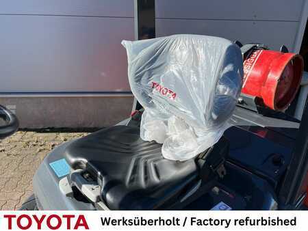 Carretilla elevadora GLP 2017  Toyota 02-8 FGF 25, Waage (4)