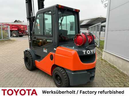 LPG heftrucks 2017  Toyota 02-8 FGF 35 (2)