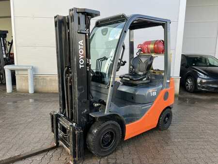 LPG heftrucks 2014  Toyota 02-8 FGF 18 (1)