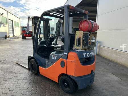 LPG heftrucks 2014  Toyota 02-8 FGF 18 (2)