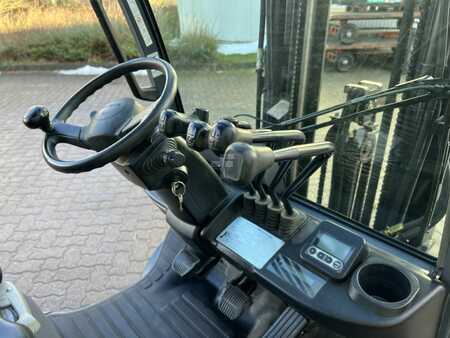 LPG heftrucks 2014  Toyota 02-8 FGF 18 (6)