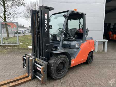 Carretilla elevadora GLP 2018  Toyota 8 FG 45 N (1)