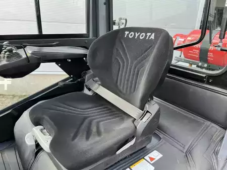 Gas truck 2017  Toyota 8 FG 45 N (4)