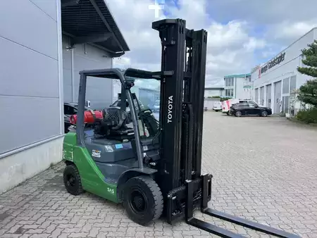 Gas gaffeltruck 2018  Toyota 02-8 FGF 25 (3)