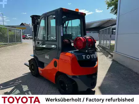 Gasoltruck 2018  Toyota 02-8 FGF 25 (2)