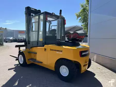 LPG heftrucks 2012  Jungheinrich TFG-S 80/900 (2)
