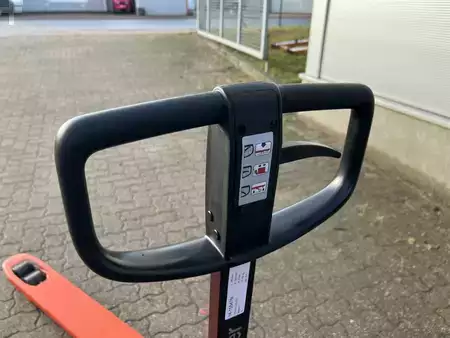 Wózek paletowy ręczny 2026  Toyota LHM 230 (7)