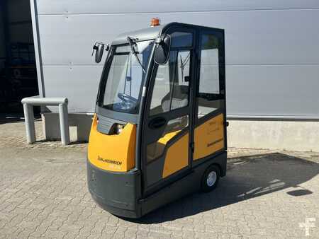 Traktor - Jungheinrich EZS 570 (1)