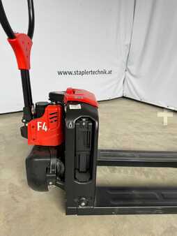 Handpalletwagens 2025  EP Equipment F4 (5)