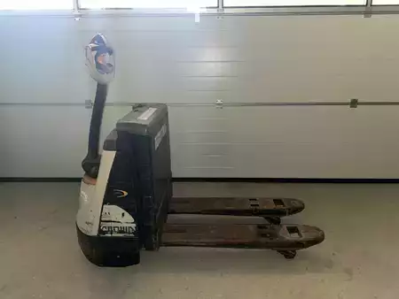 Elektromos emelőkocsik 2016  Crown WP3015 (4)